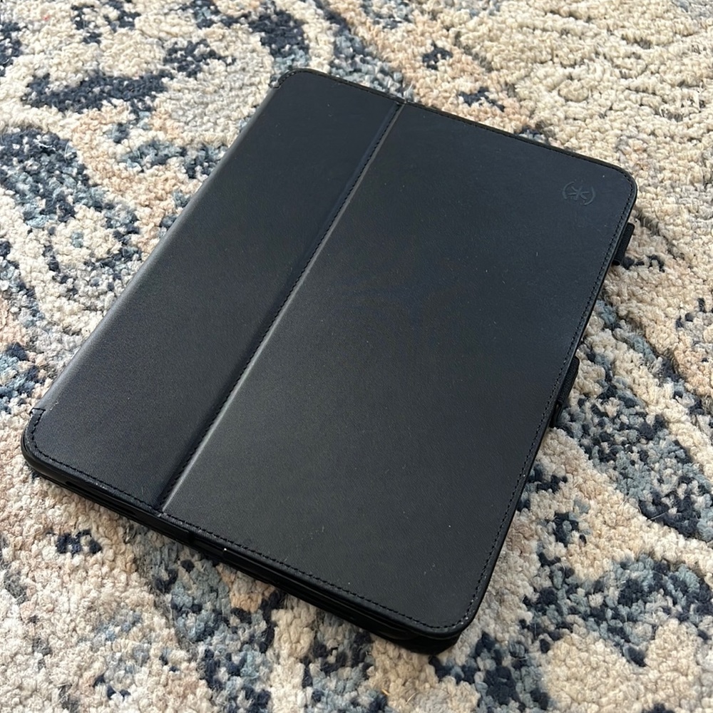 iPad Pro 11 Balance Folio Case